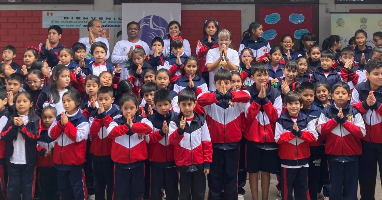 Colaboración con la embajada de India